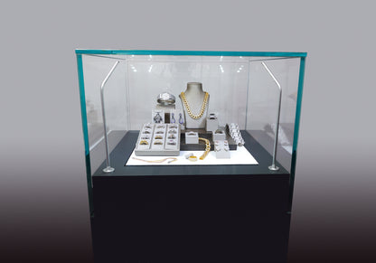 Micro Delano™ Tower Series – Ultra-Thin Vertical Display Lighting